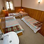 Hostel Schronisko Pttk Samotnia Karpacz