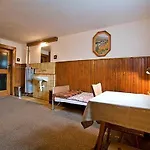 Schronisko Pttk Samotnia Hostel Karpacz