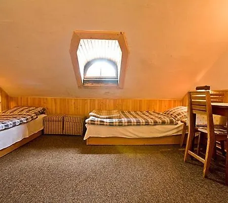 Auberge de jeunesse Schronisko Pttk Samotnia *